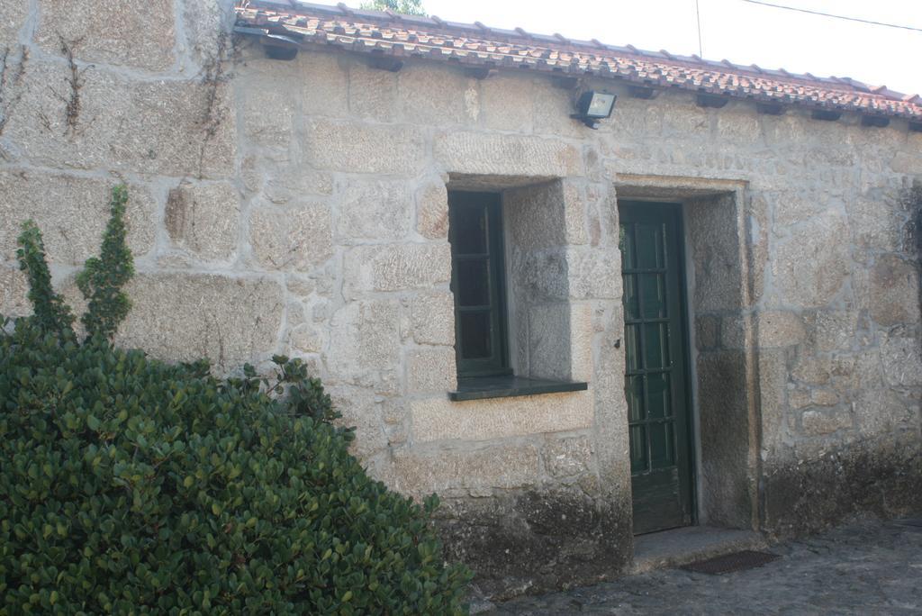Bed and Breakfast Estrebuela House Paredes  Esterno foto